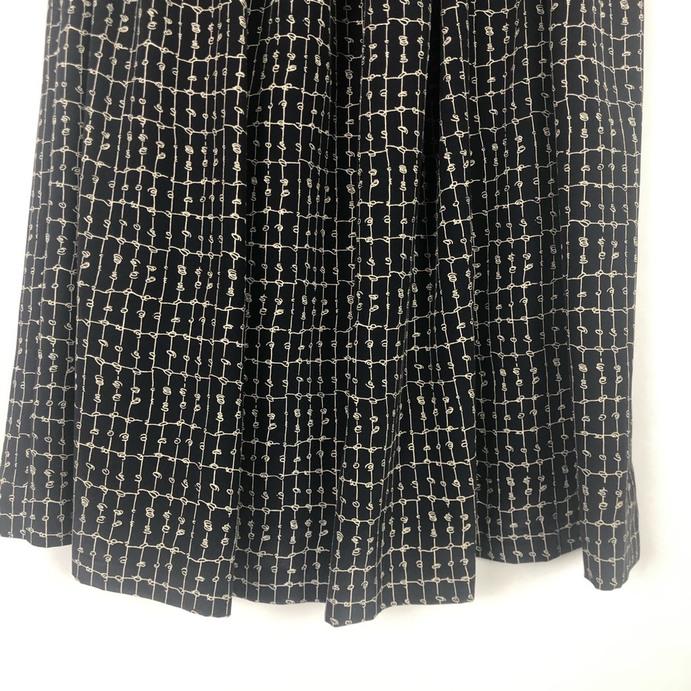 Leslie Fay navy midi skirt - Picture 2 of 5